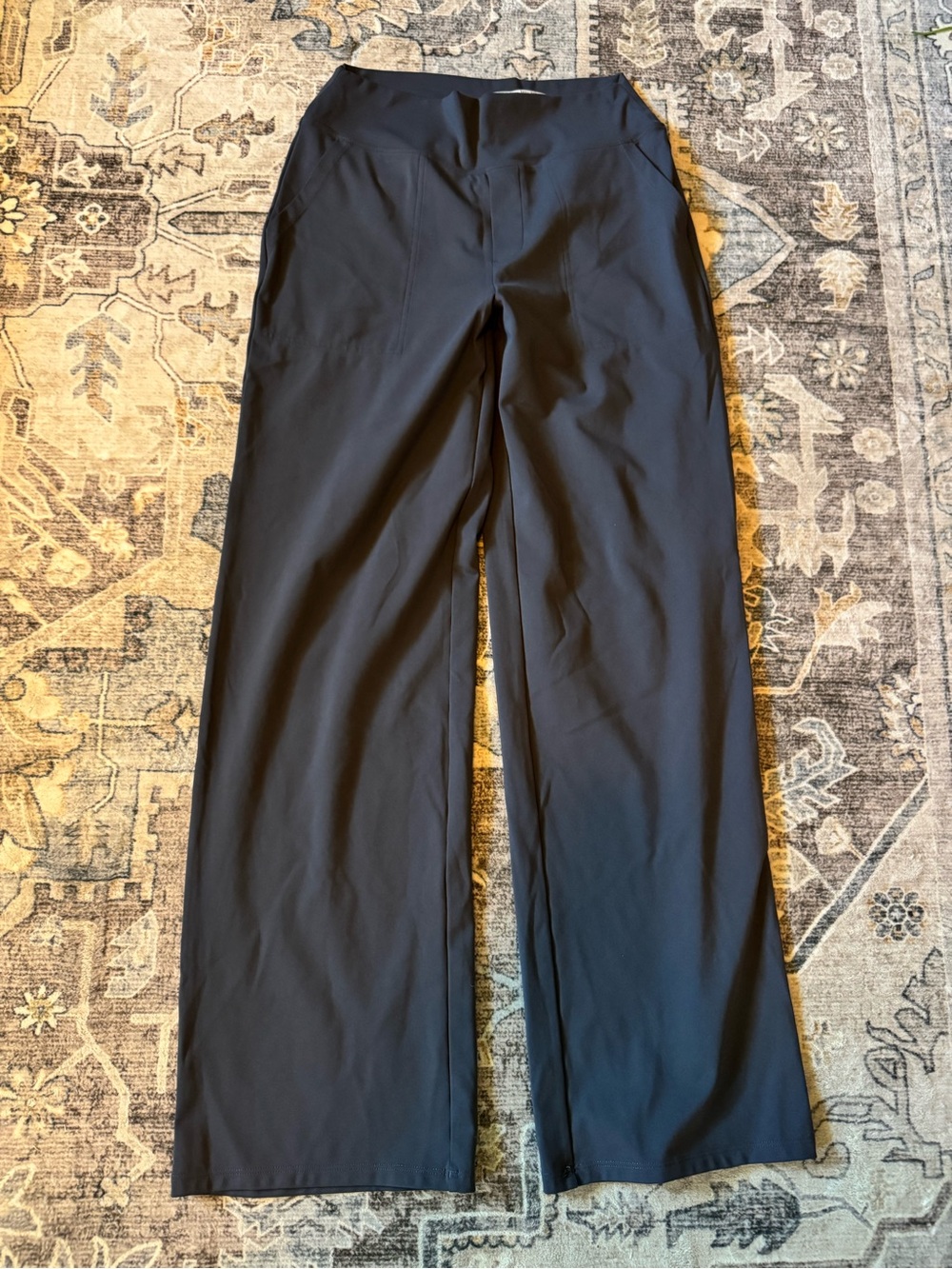 G4Free Women’s Gray Stretch Pants – Size Medium – 33” Inseam